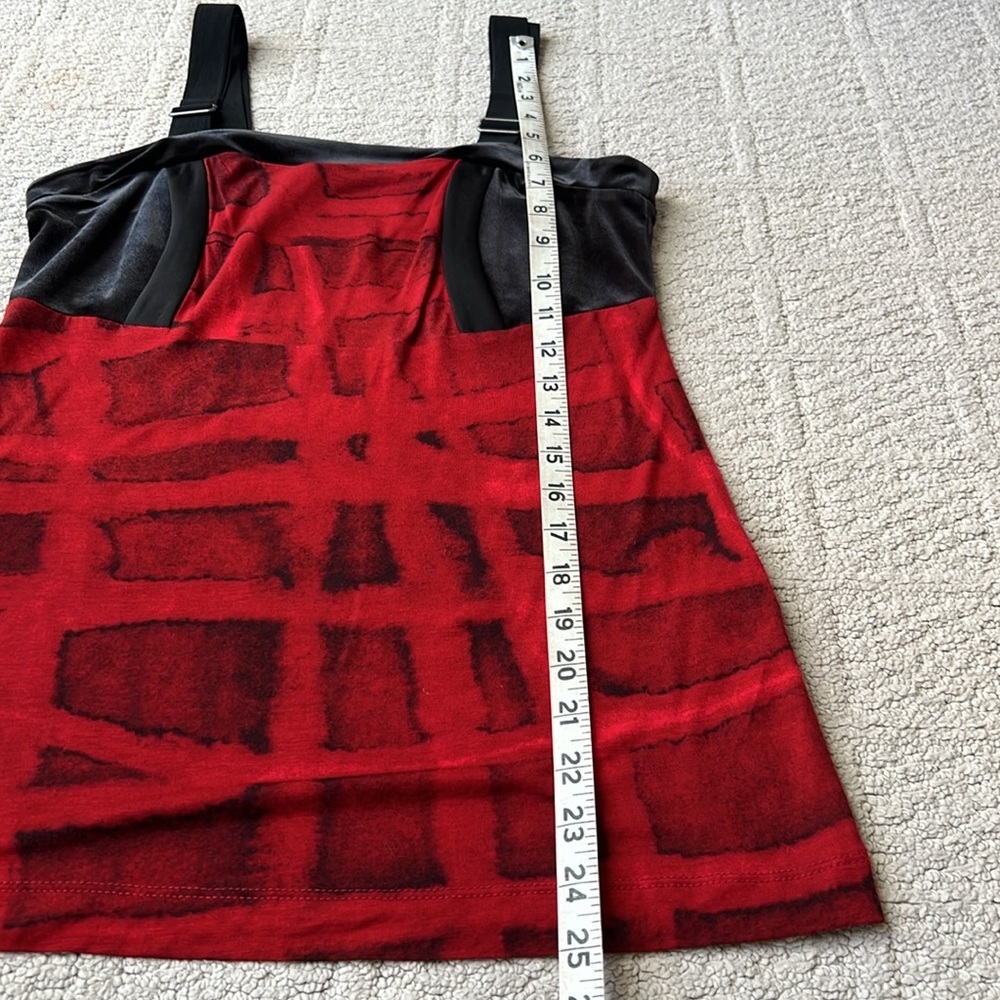 Simply, Vera Vera Wang NWOT red/black velvet trim, dressy tank top SZ S - Picture 11 of 11